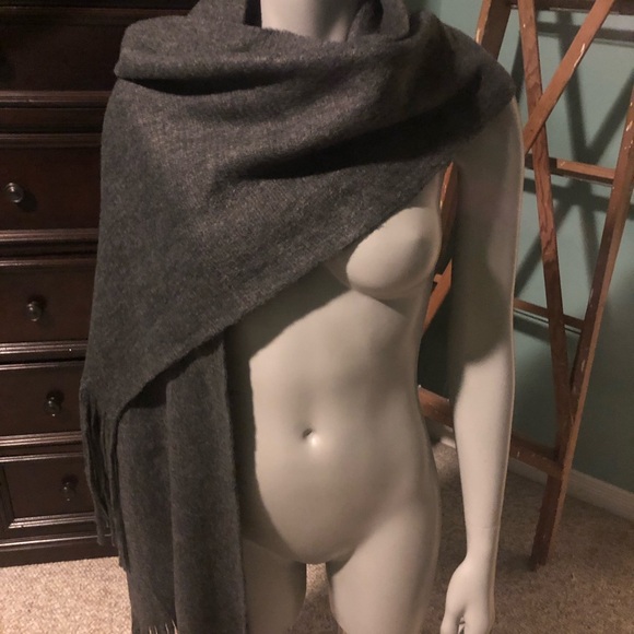 Lucky Brand scarf NWT - Picture 2 of 9